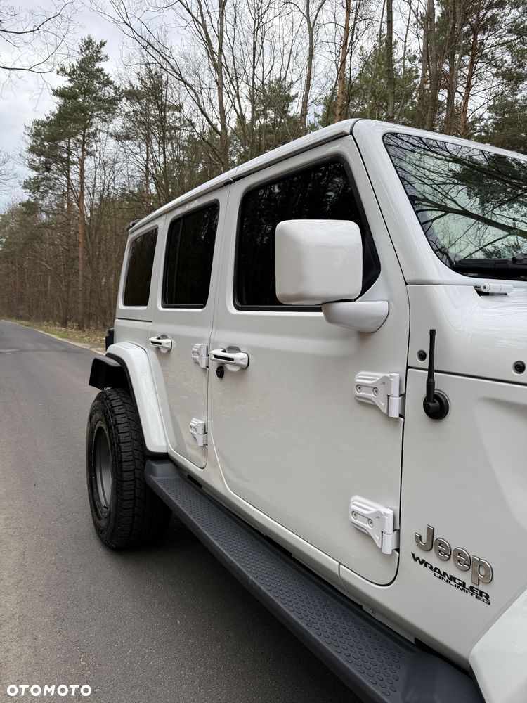 Jeep Wrangler 3.6 Unlim Sahara - 10