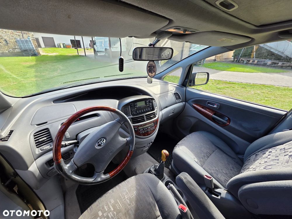 Toyota Previa 2.4 VVT-i - 8