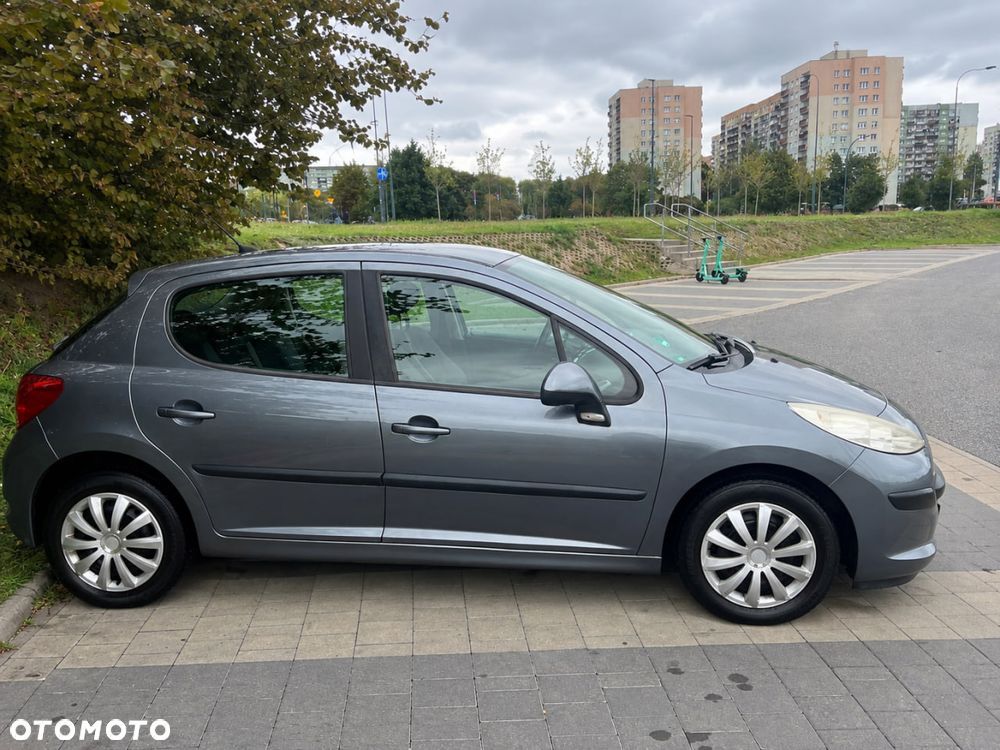 Peugeot 207 1.4 16V Sporty - 4