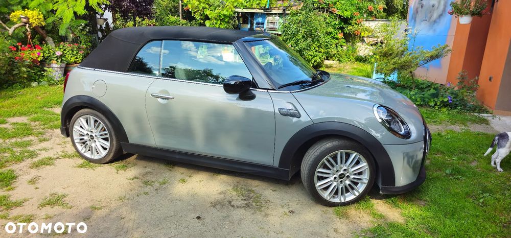 MINI Cooper Cabrio - 1