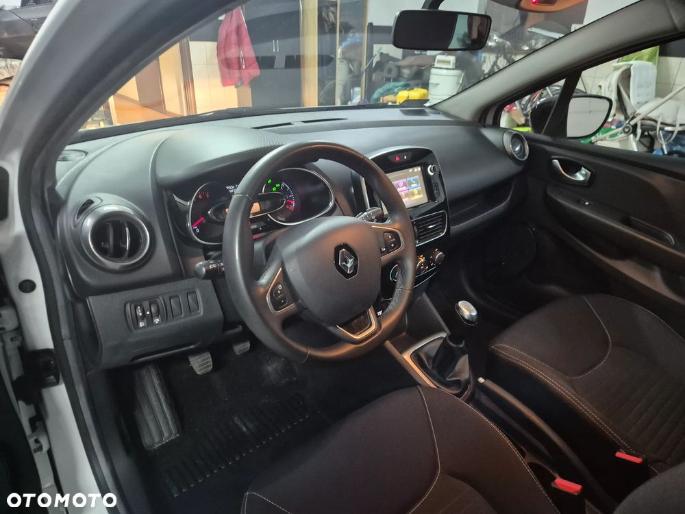 Renault Clio 1.2 16V Limited 2018 - 16