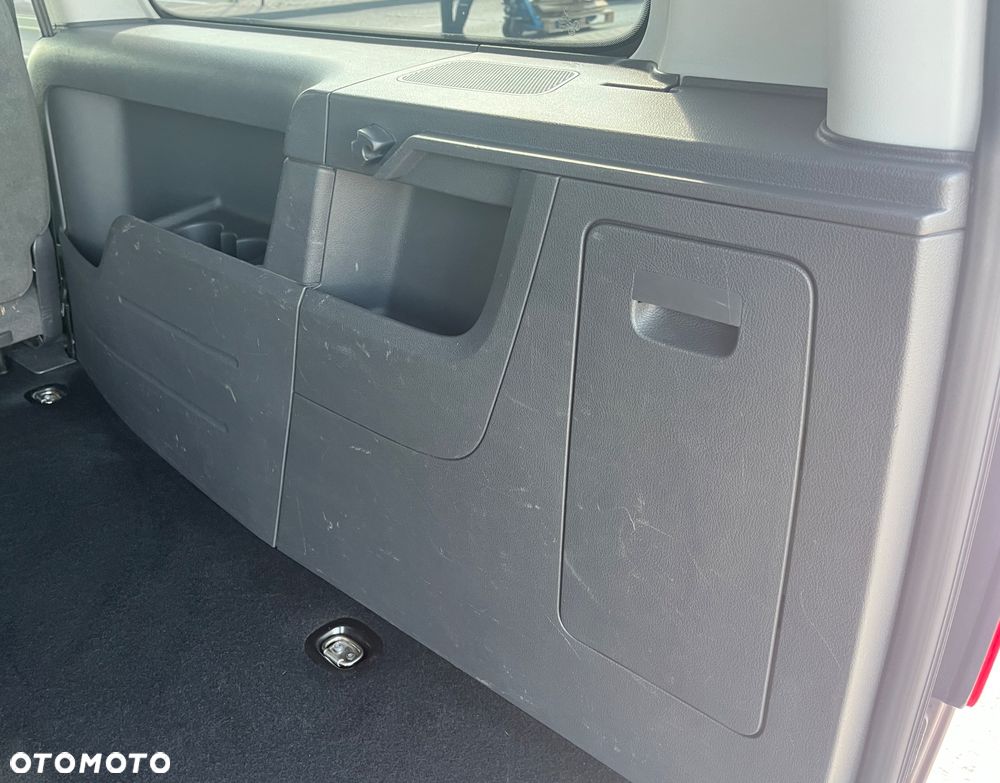Volkswagen Caddy - 9