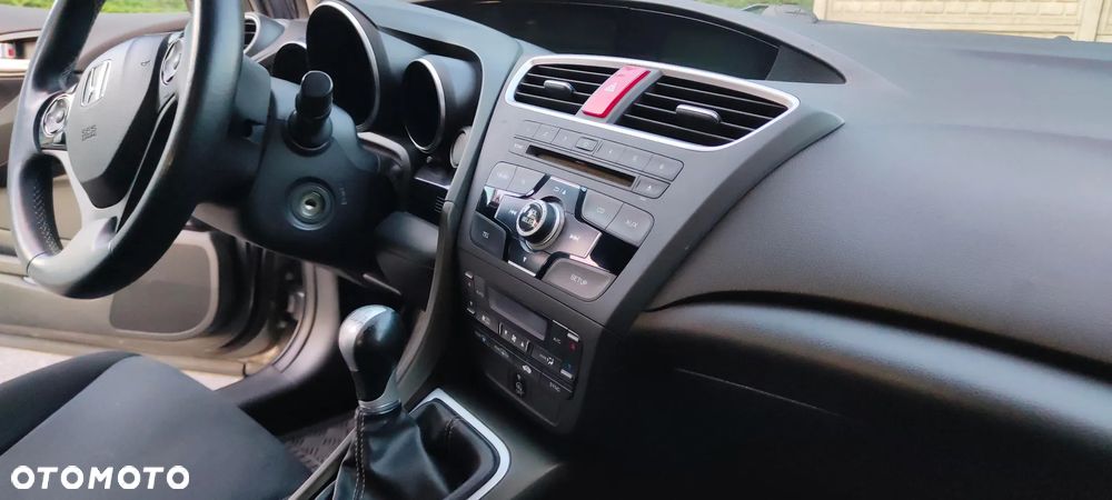 Honda Civic 1.8 Executive - 14