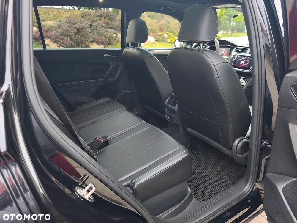 Volkswagen Tiguan Allspace - 22