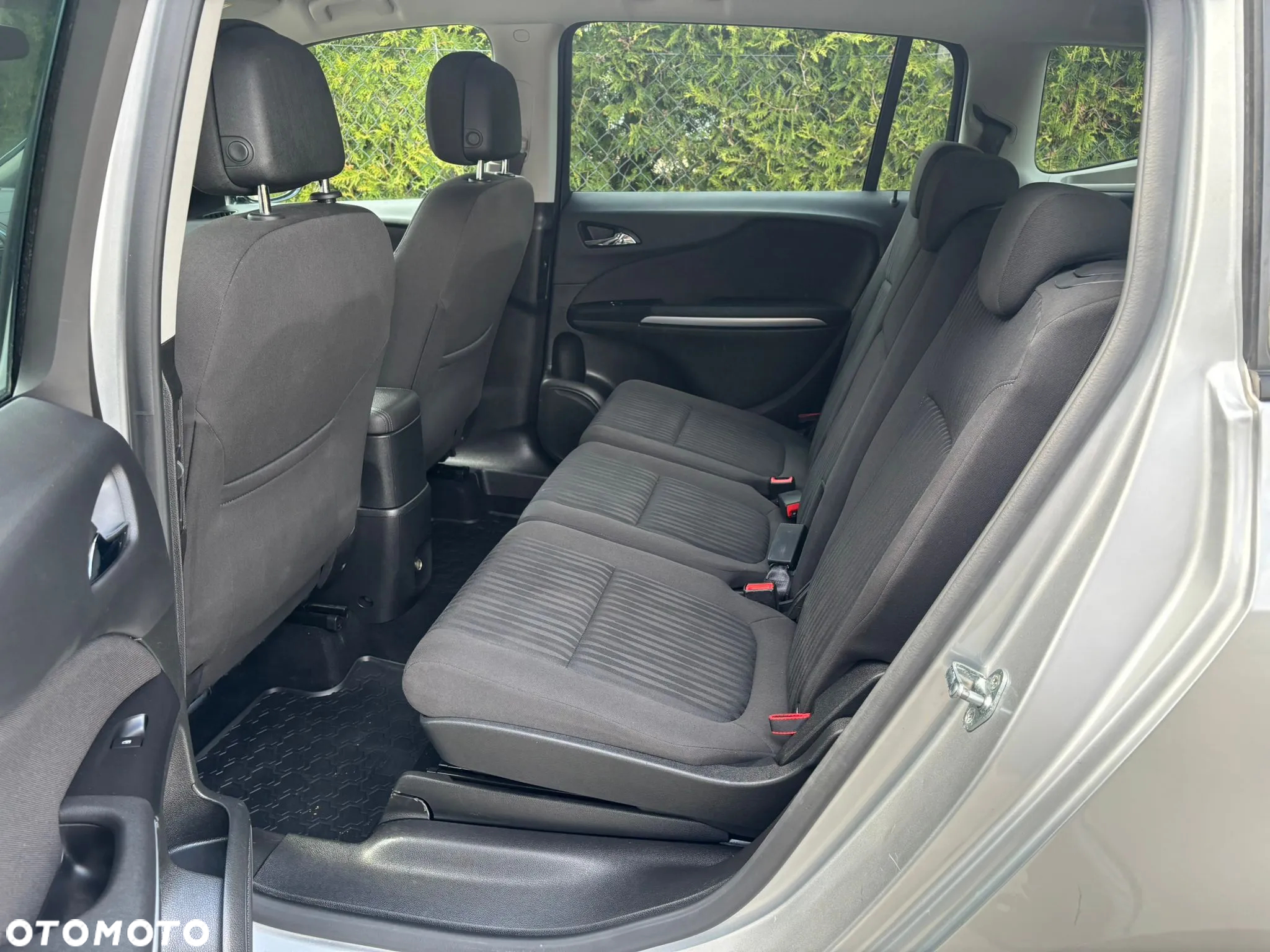 Opel Zafira 1.4 T Elite - 19