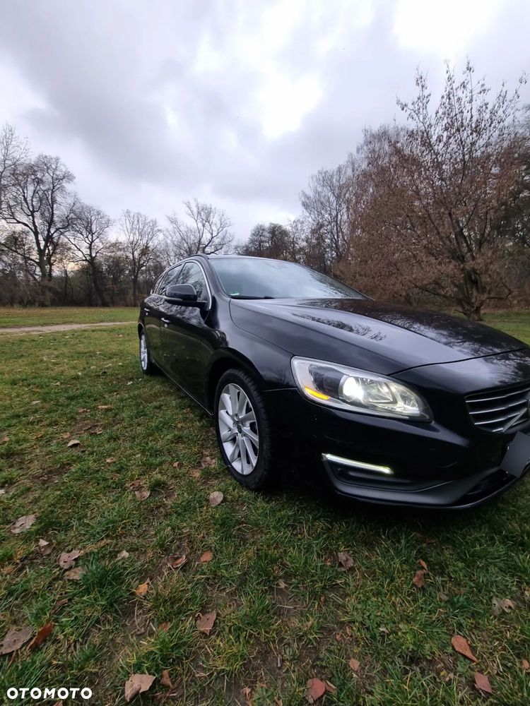 Volvo V60 D3 Geartronic Momentum - 6