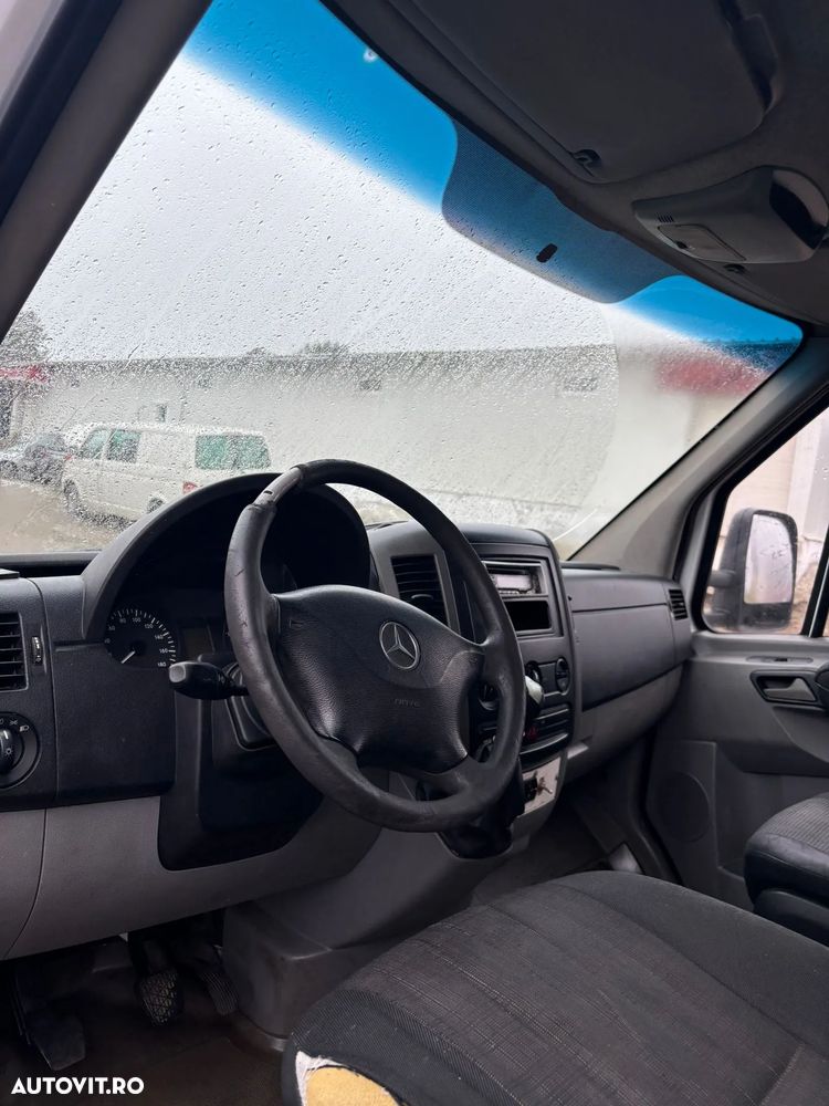 Mercedes-Benz SPRINTER - 10