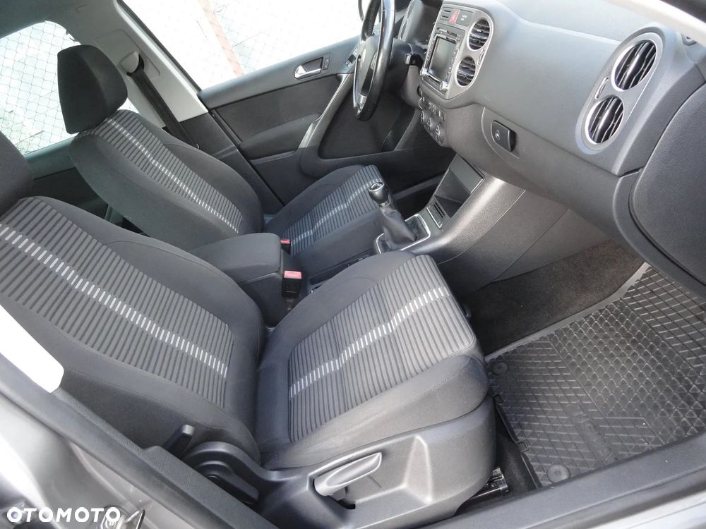 Volkswagen Tiguan 2.0 TDI DPF 4Motion Life - 15