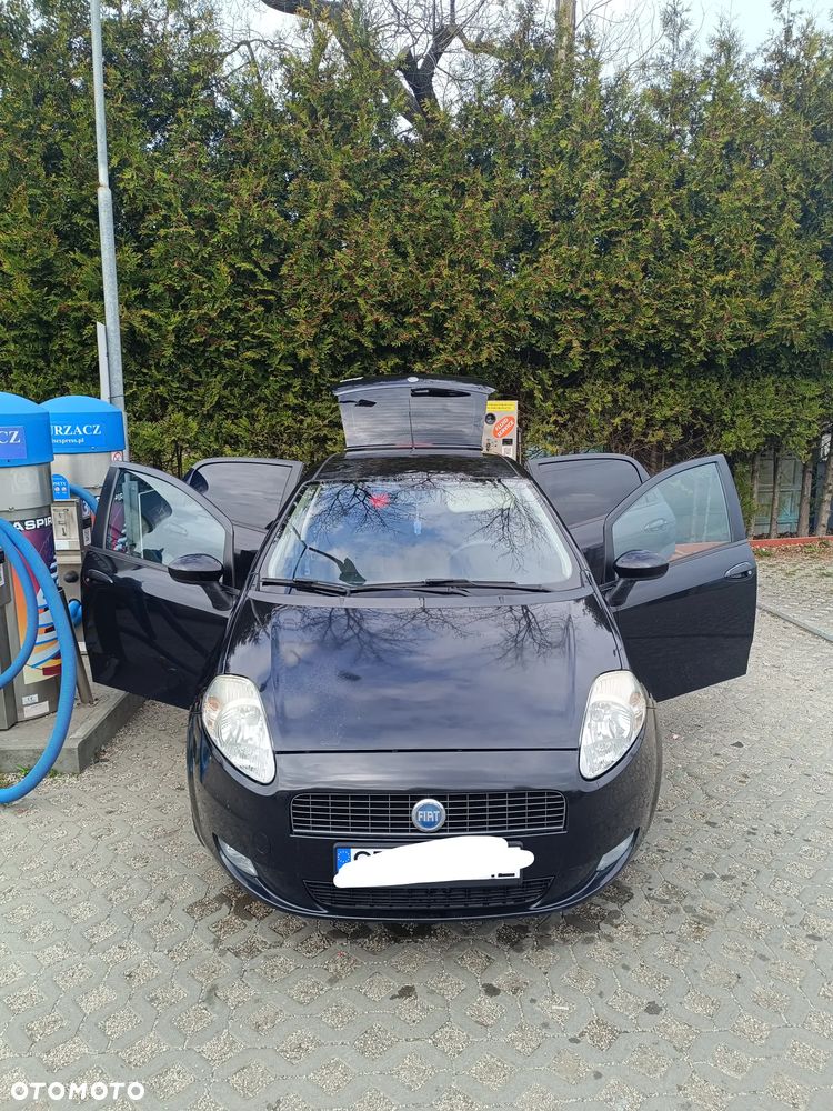 Fiat Grande Punto - 5