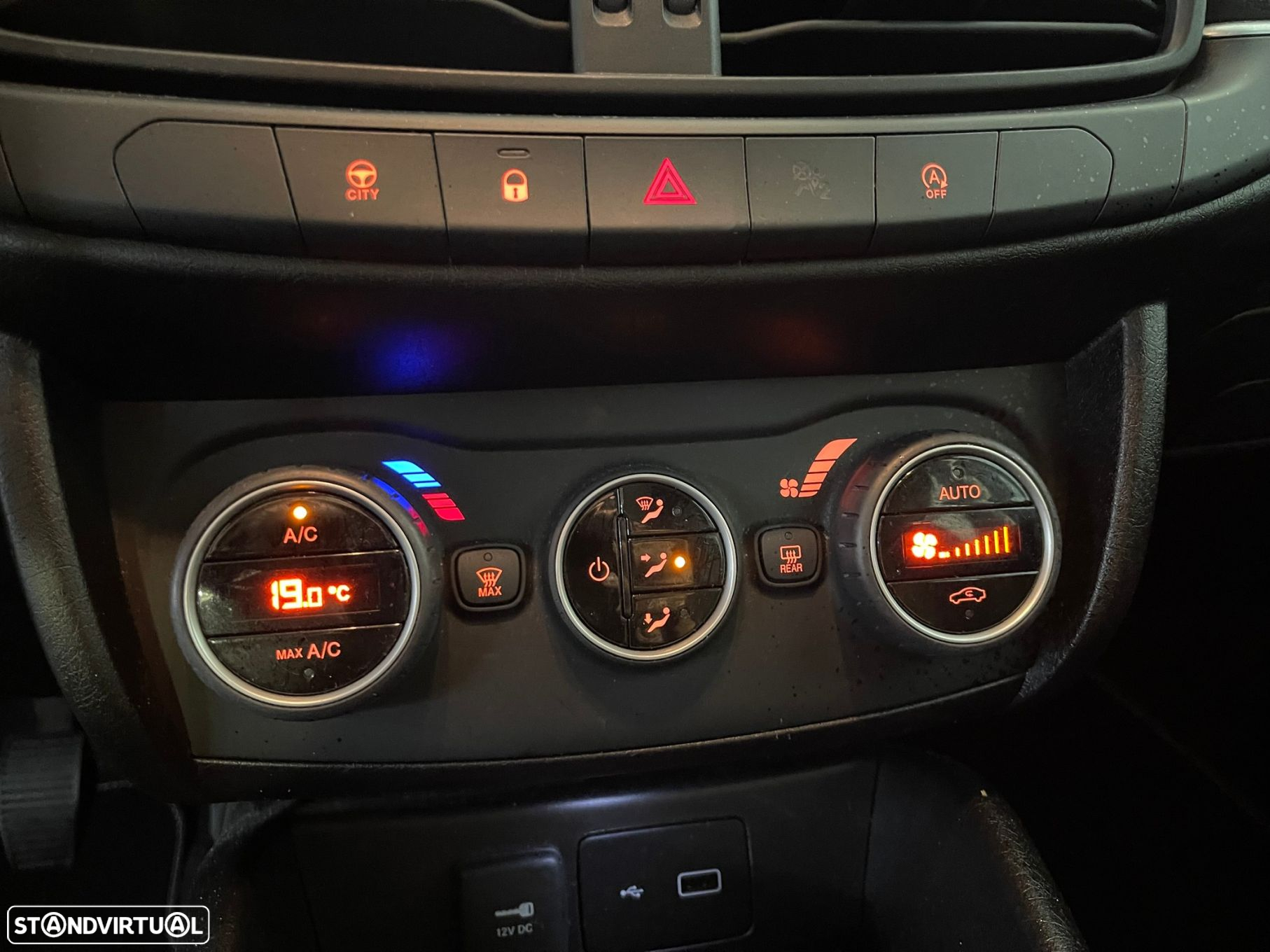 Fiat Tipo 1.3 M-Jet Lounge - 23
