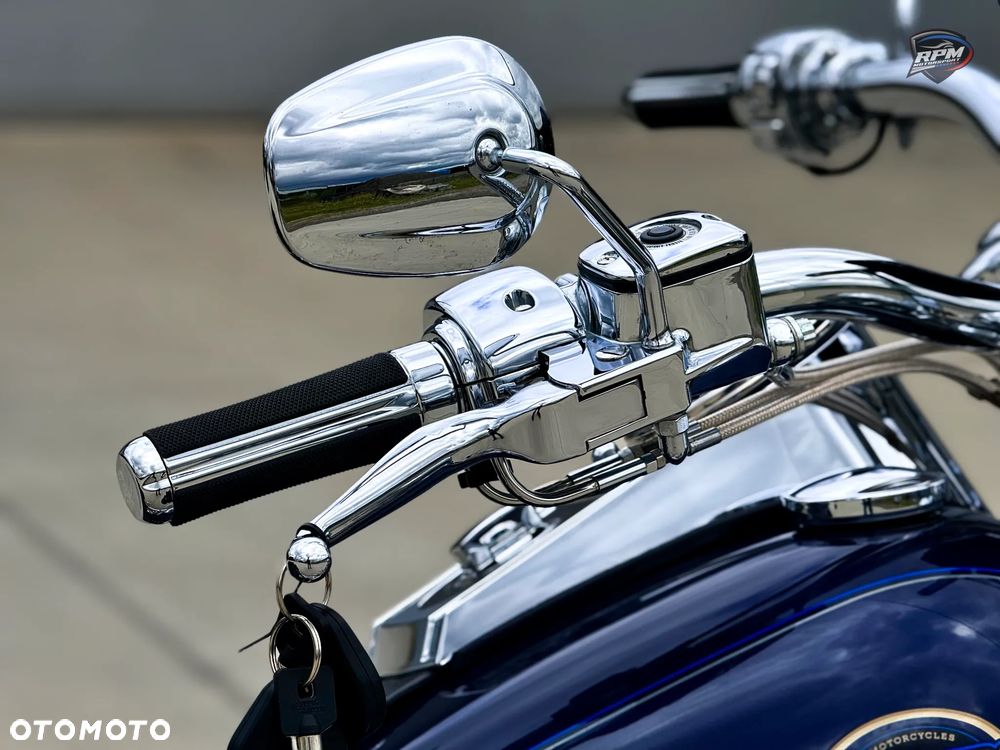Harley-Davidson Softail Heritage Classic - 27