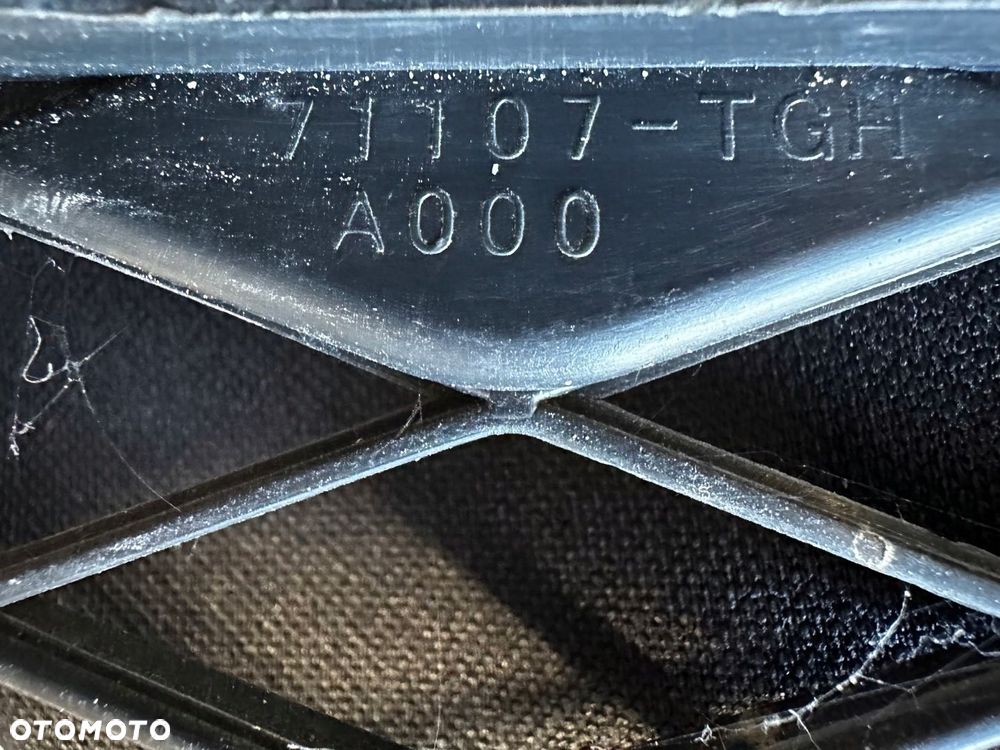 Kratka środkowa zderzaka przedniego TYPE-R Honda Civic X TYPE-R 17-21 - 5