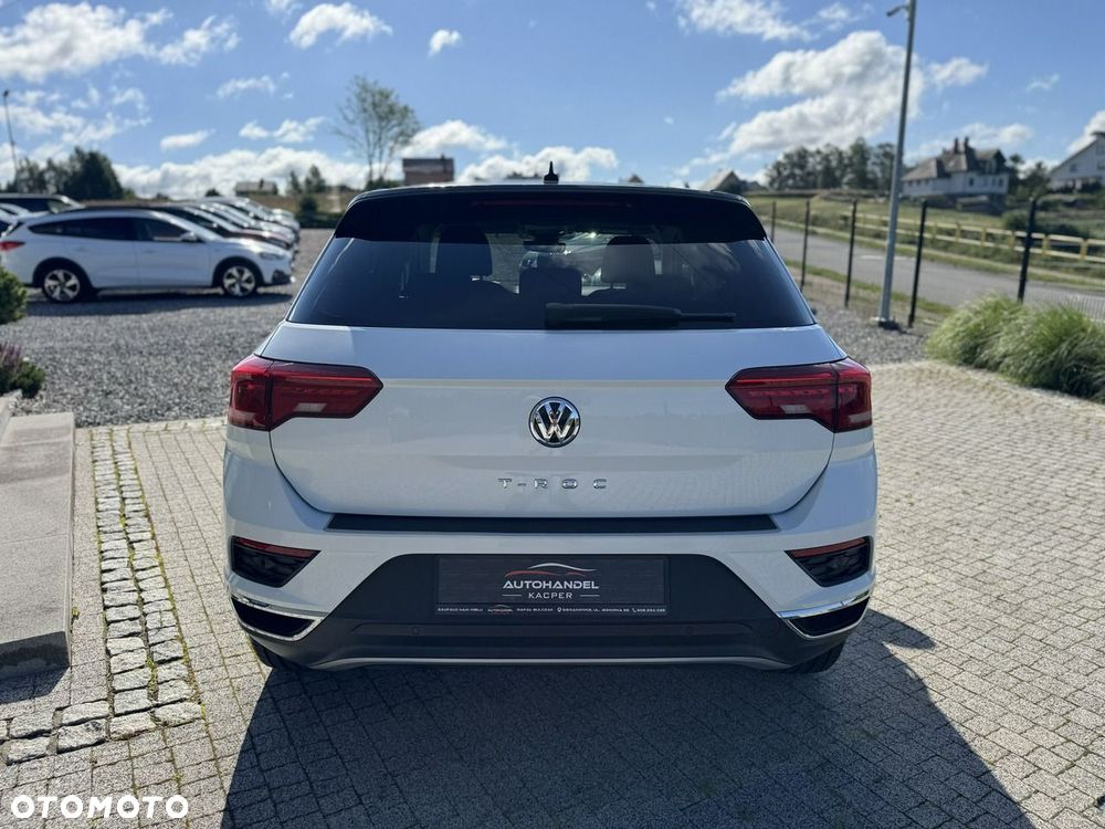 Volkswagen T-Roc - 8