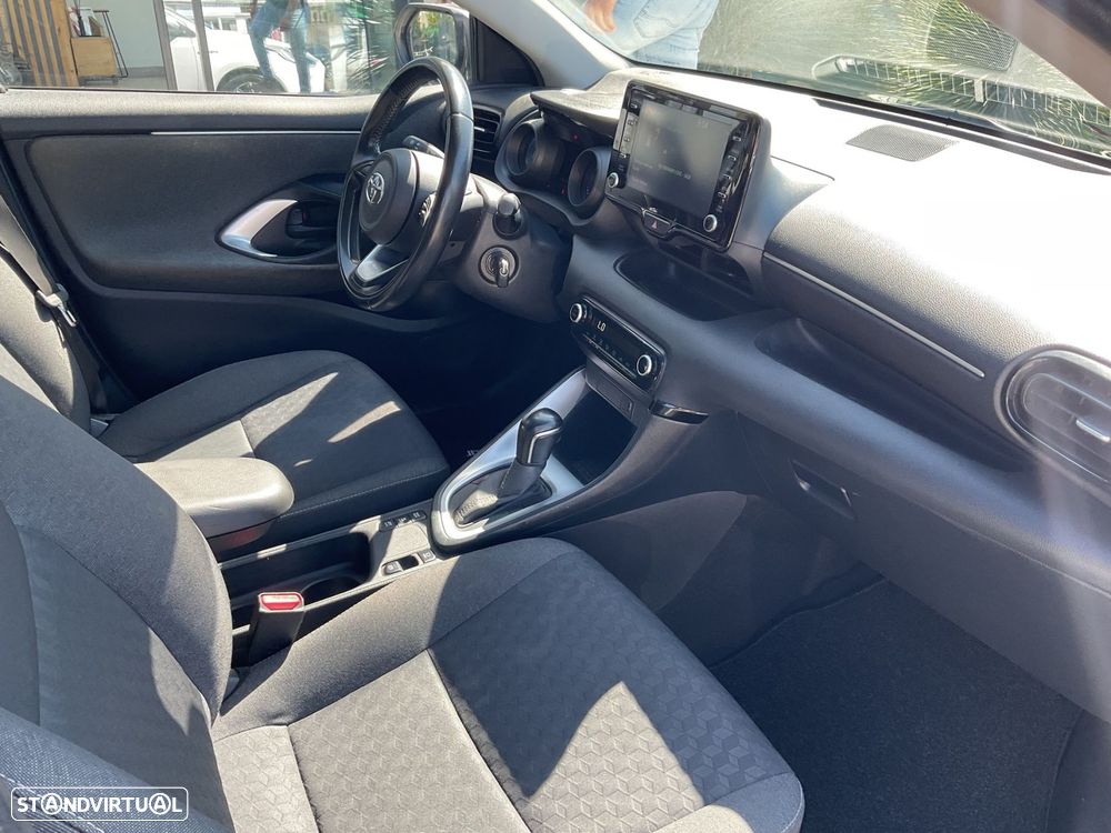 Toyota Yaris 1.5 HDF Exclusive - 36