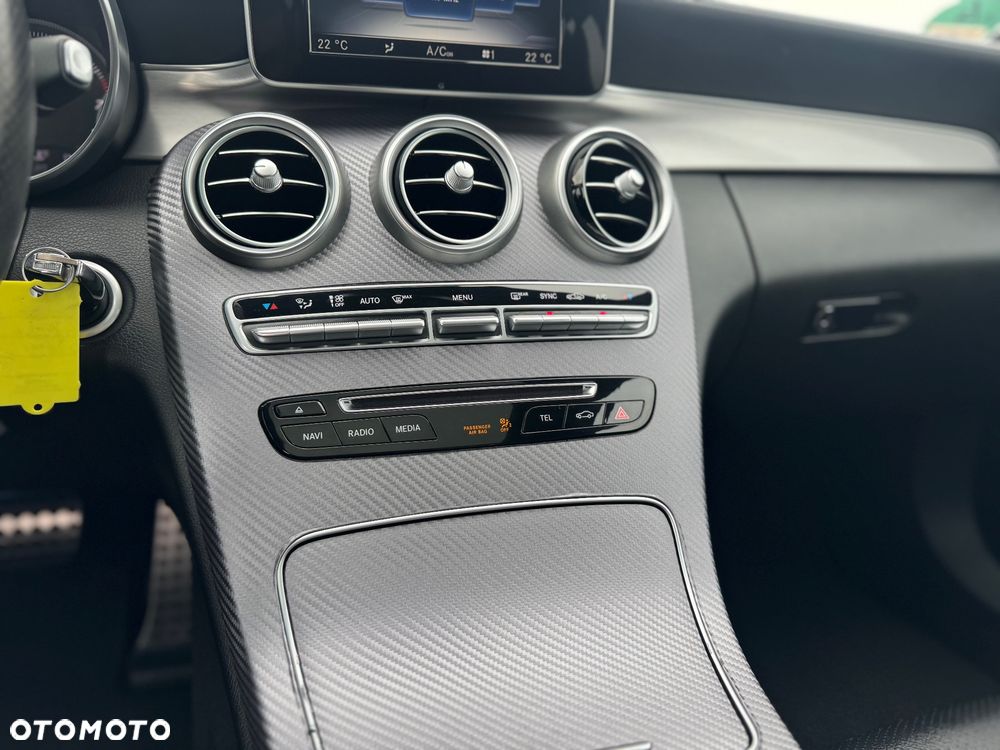 Mercedes-Benz Klasa C 250 7G-TRONIC AMG Line - 30