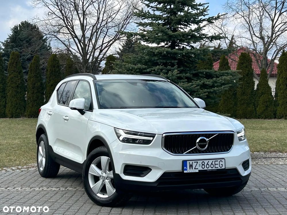 Volvo XC 40 T3 Momentum Pro - 5
