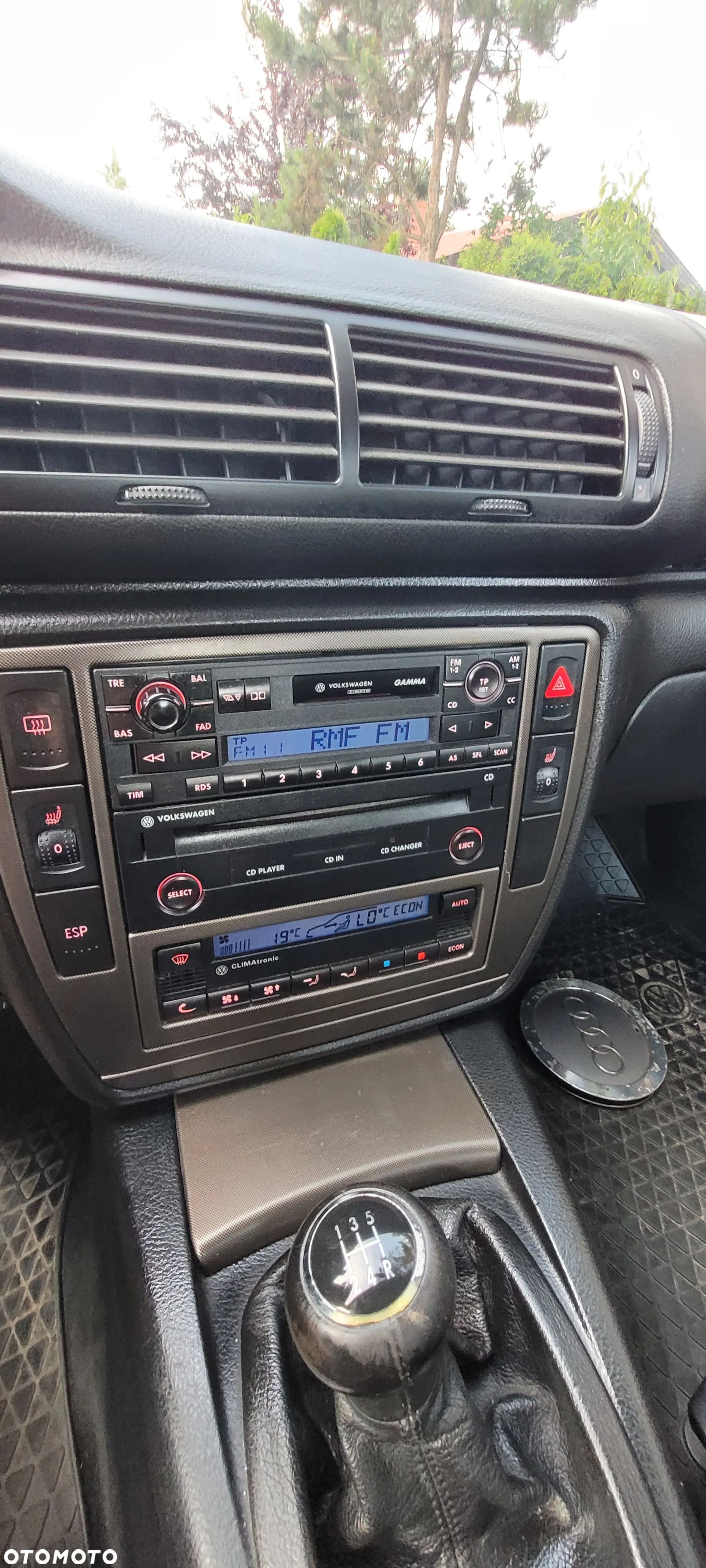 Volkswagen Passat 2.0 Comfortline - 26