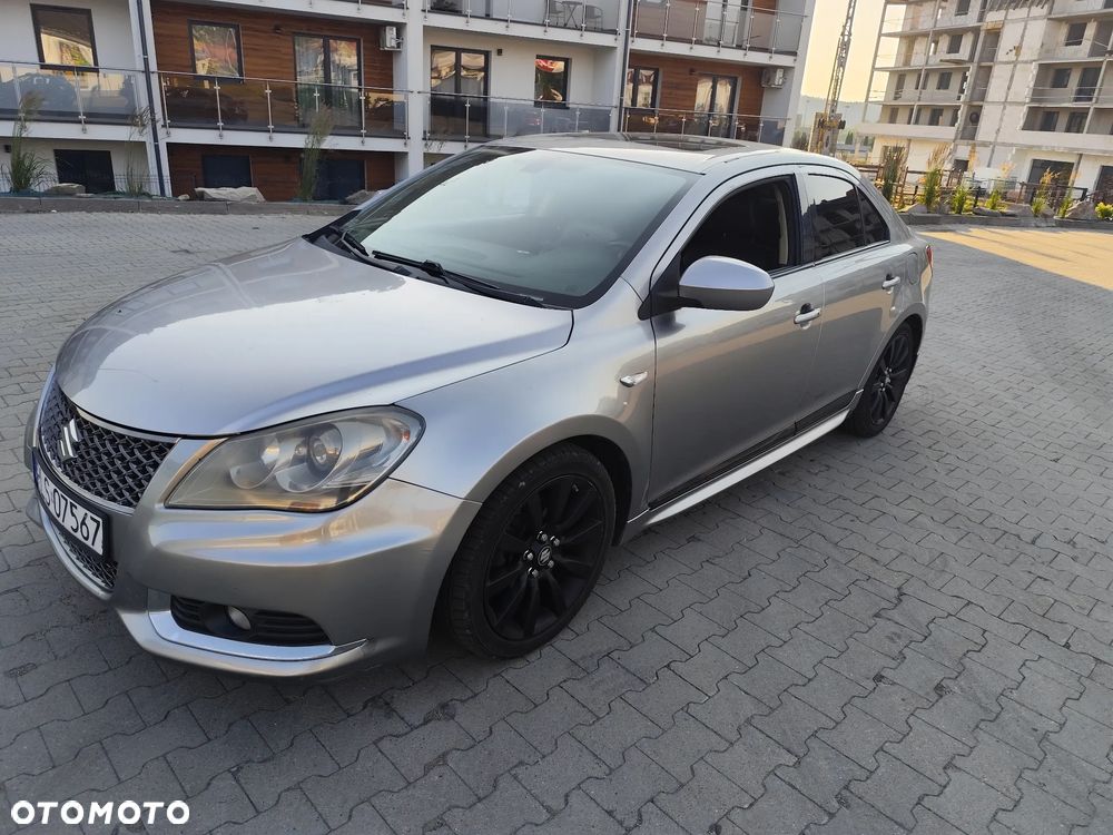 Suzuki Kizashi - 14