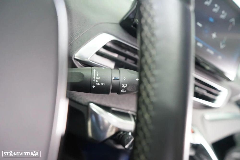 Peugeot 3008 1.5 BlueHDi Allure - 22