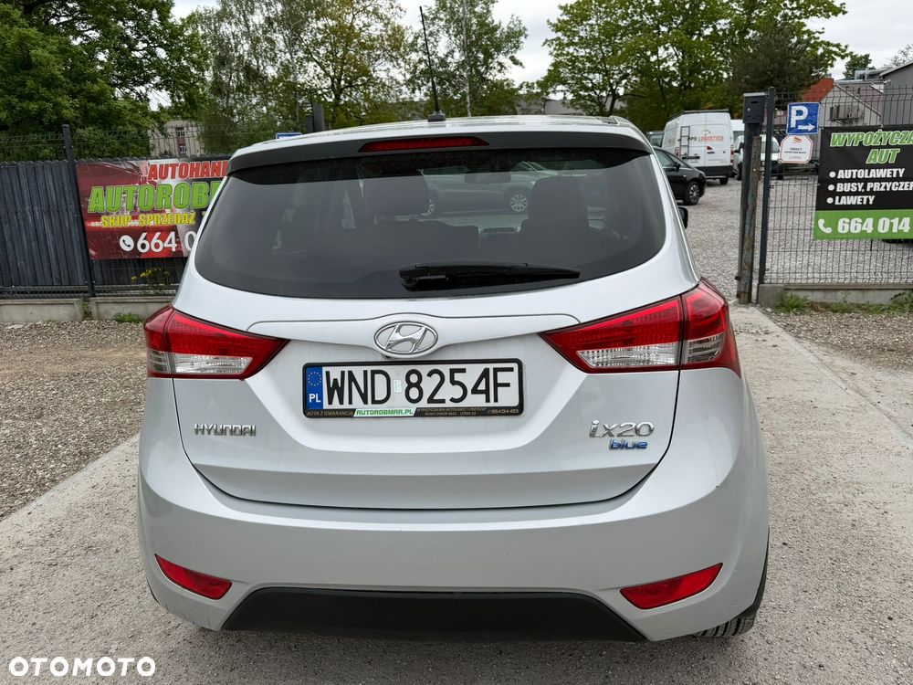 Hyundai ix20 1.4 blue Comfort - 8