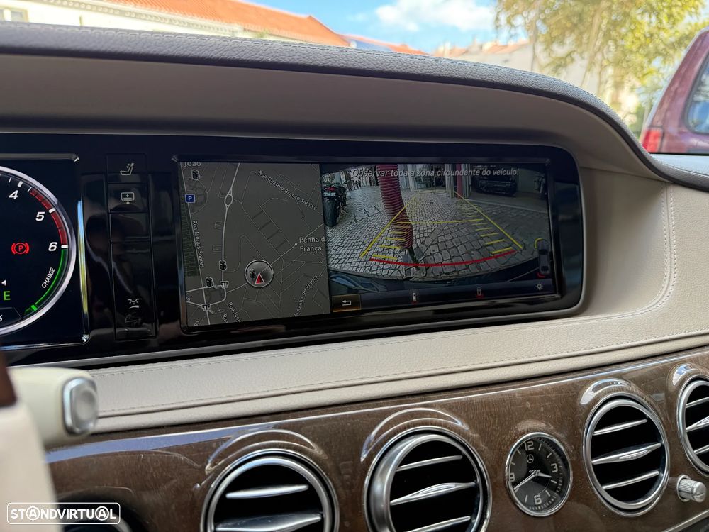 Mercedes-Benz S 300 BlueTEC Hybrid - 16