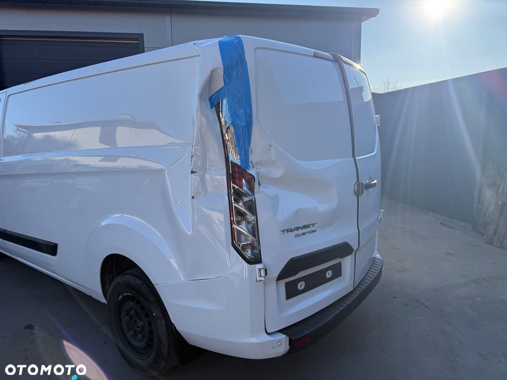 Ford Transit Custom - 14