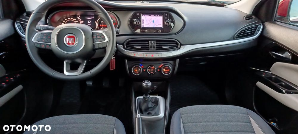 Fiat Tipo 1.4 16v Lounge EU6d - 18