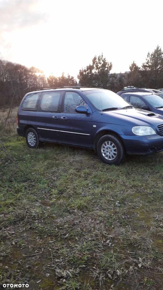 Kia Carnival CRDi LX - 3