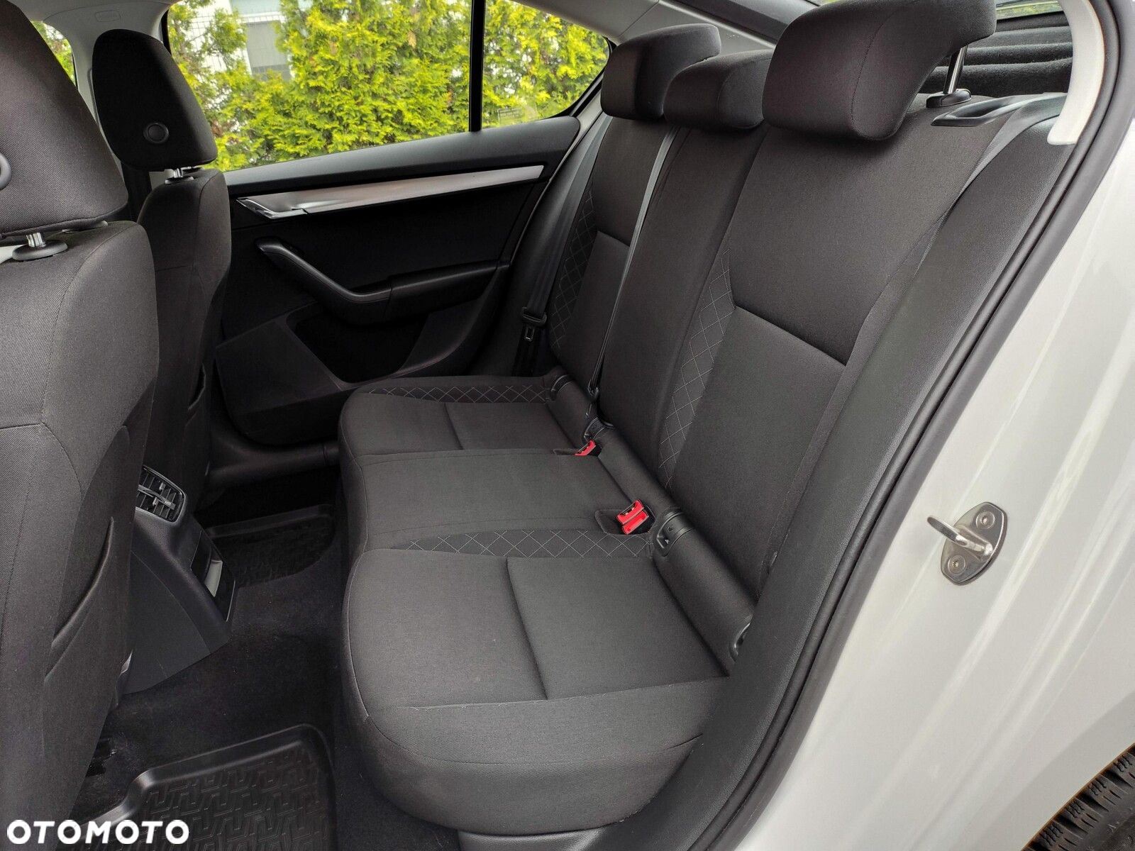 Skoda Octavia 1.5 TSI ACT Active - 12