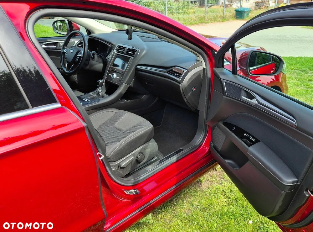 Ford Mondeo 2.0 EcoBlue Titanium - 13
