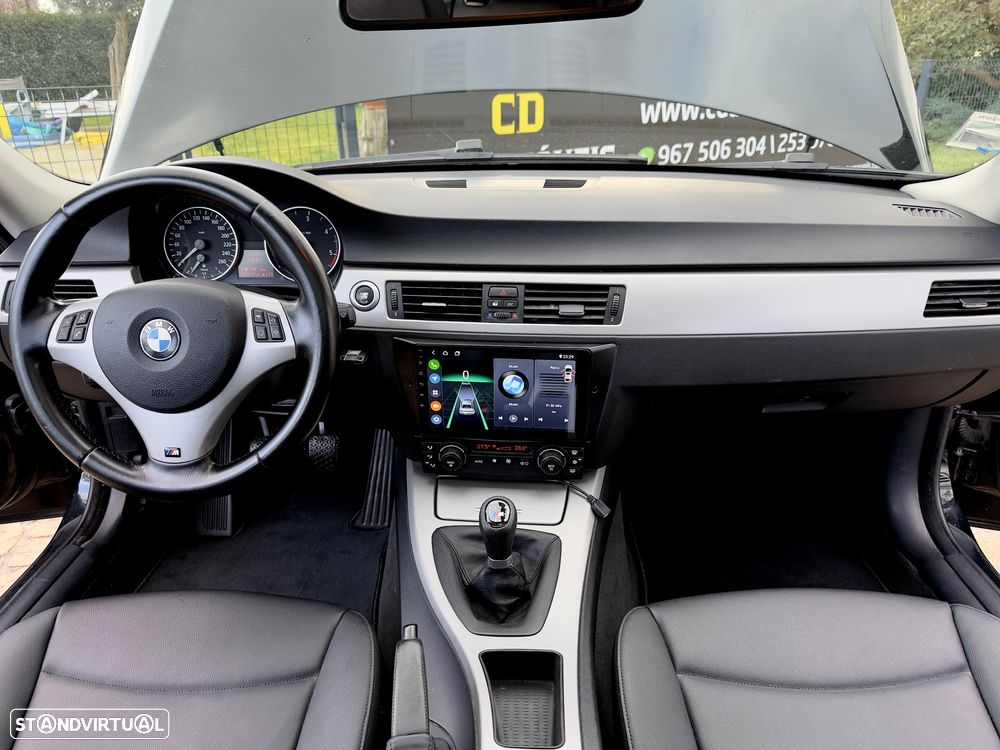 BMW 320 d Exclusive - 44