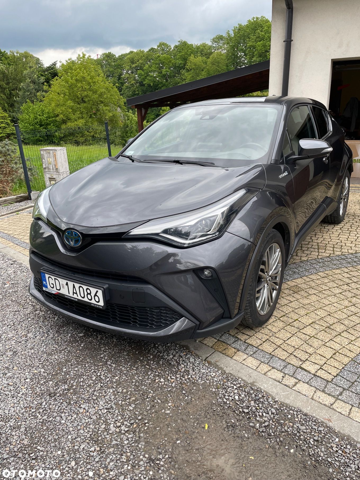 Toyota C-HR 2.0 Hybrid Executive - 1