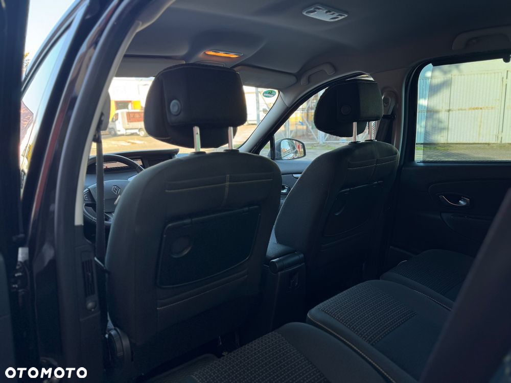 Renault Scenic - 18