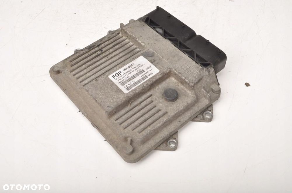 LANCIA YPSILON 1.2 8V STEROWNIK SILNIKA 55202548 - 2