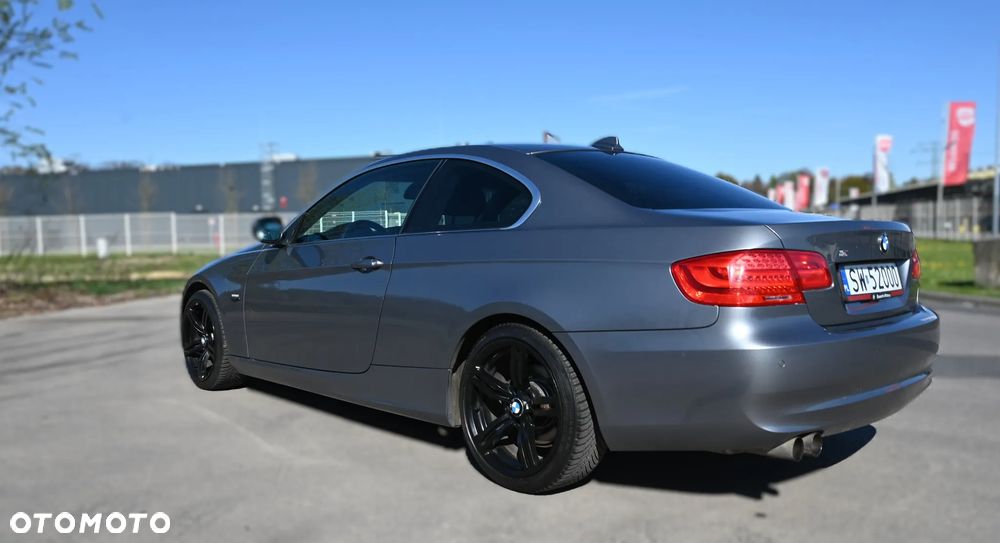 BMW Seria 3 - 16