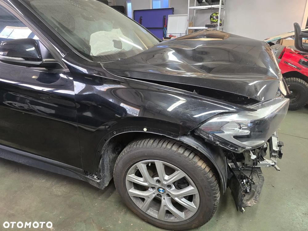 BMW X1 xDrive18d - 6
