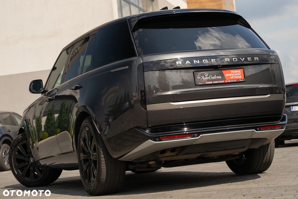 Land Rover Range Rover D300 HSE - 14