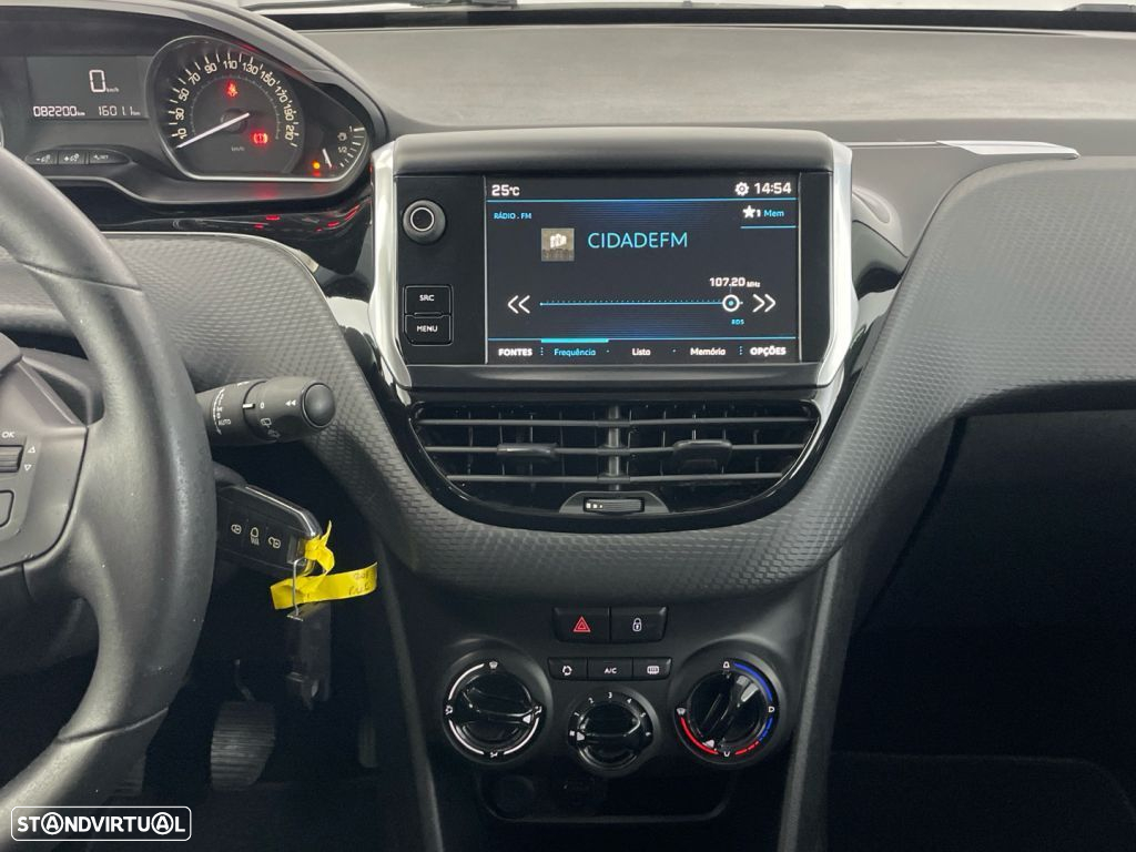Peugeot 208 1.2 PureTech Style - 15