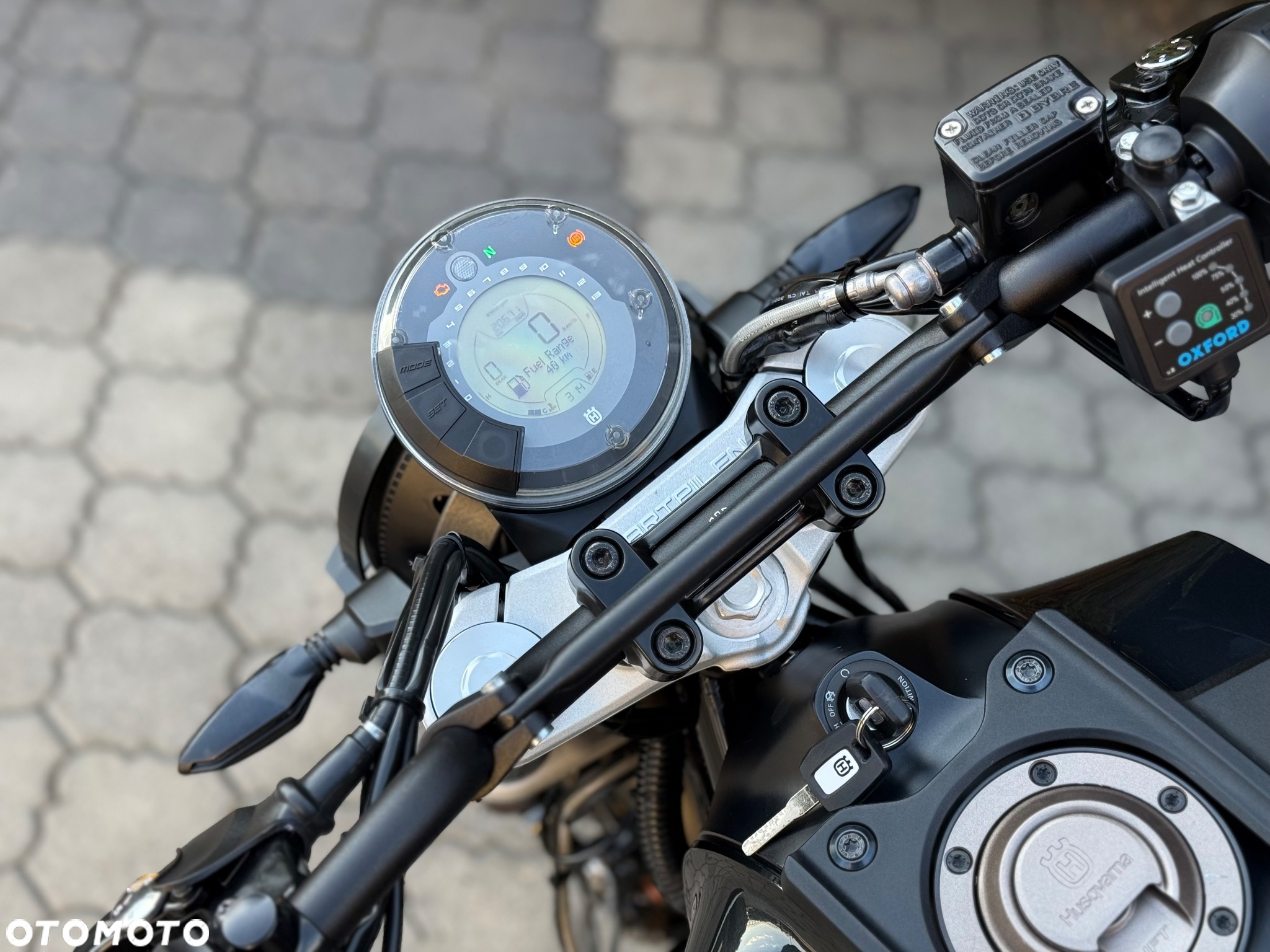 Husqvarna Svartpilen - 31