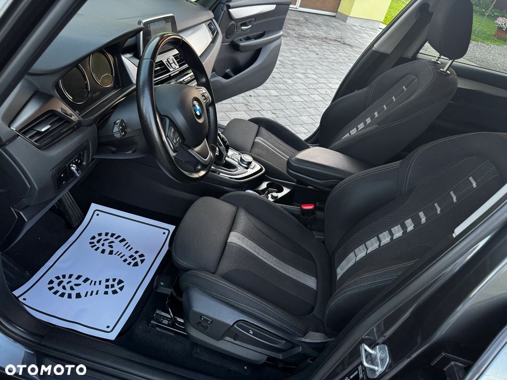 BMW Seria 2 218d Luxury Line sport - 15