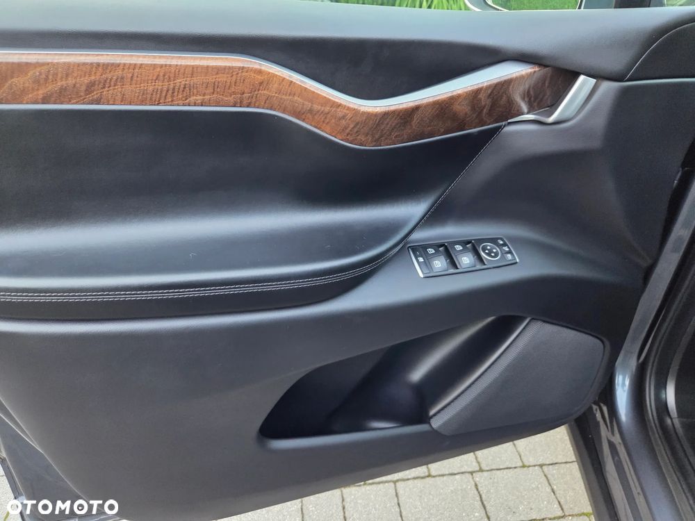 Tesla Model X Maximale Reichweite - 22