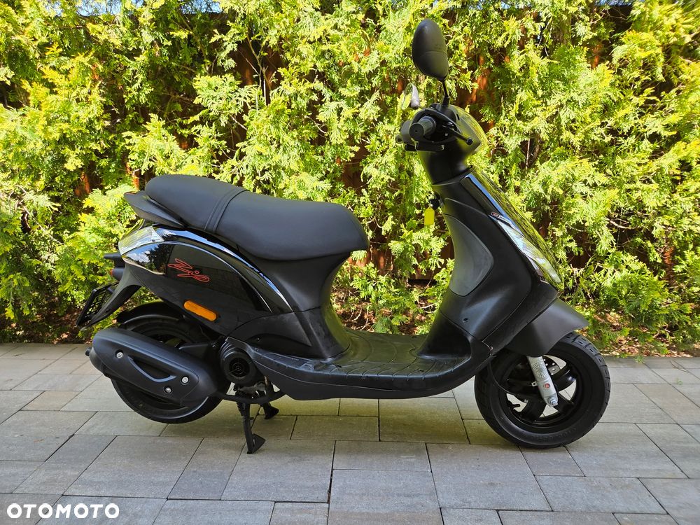 Piaggio ZIP - 2