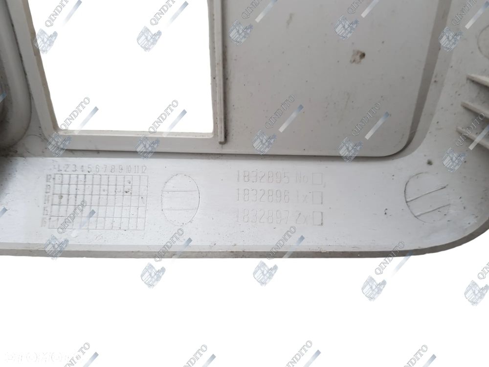 OŚWIETLENIE LAMPKA NOCNA DAF 106 1832895 - 3