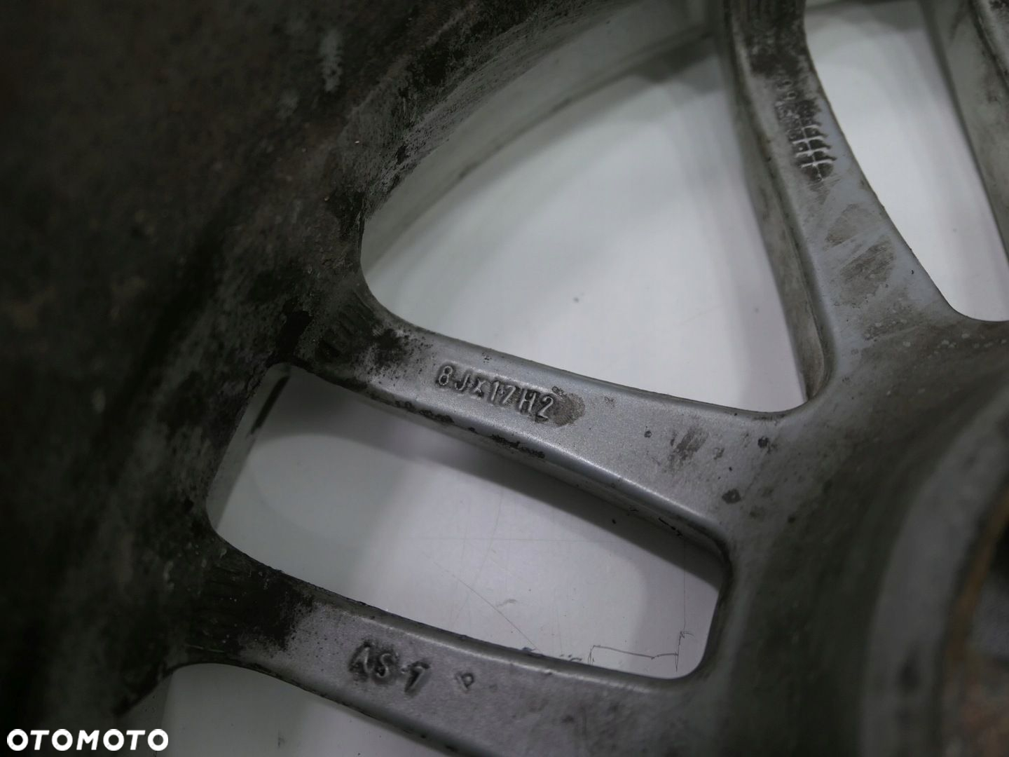 FELGA ALUMINIOWA ALU OZ RACING F1 MERCEDES 8Jx17 5x112 ET35 - 4