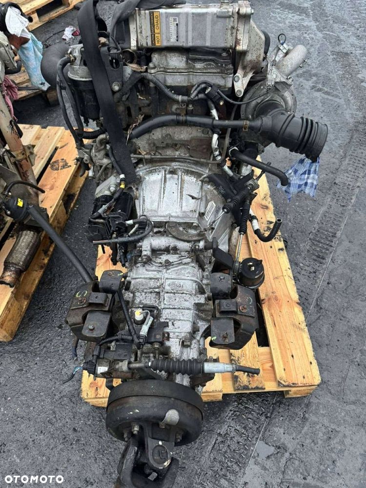 Skrzynia biegów Isuzu Grafter NPR NQR 5.2 td E5 MZZ-6F 2015 rok - 1