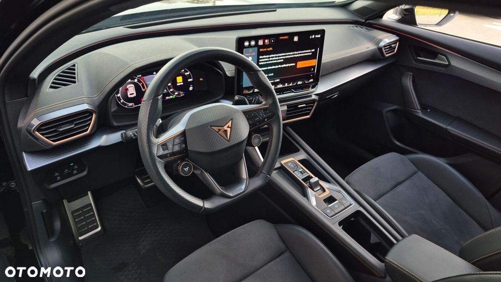 Cupra Formentor 1.5 eTSI mHEV DSG - 17