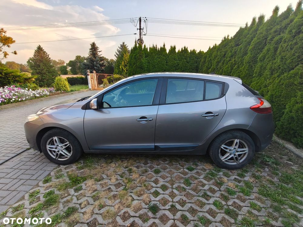 Renault Megane 1.6 16V Authentique Euro5 - 5