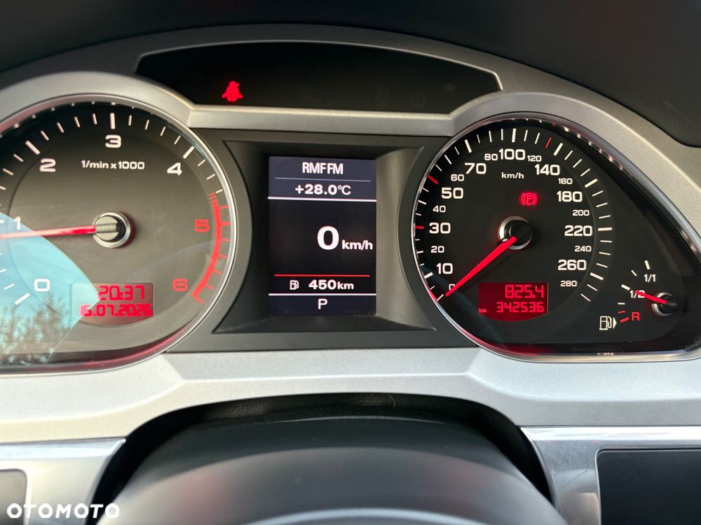 Audi A6 Avant 2.7 TDI DPF quattro tiptronic - 22