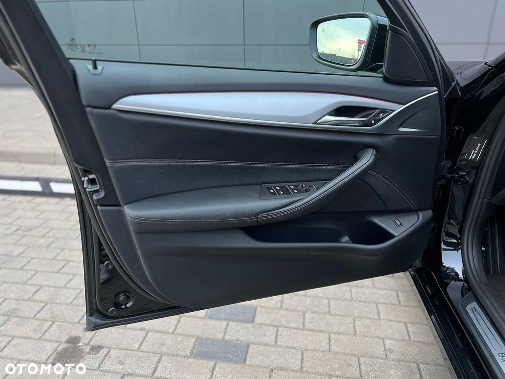 BMW Seria 5 520d MHEV Luxury Line sport - 17