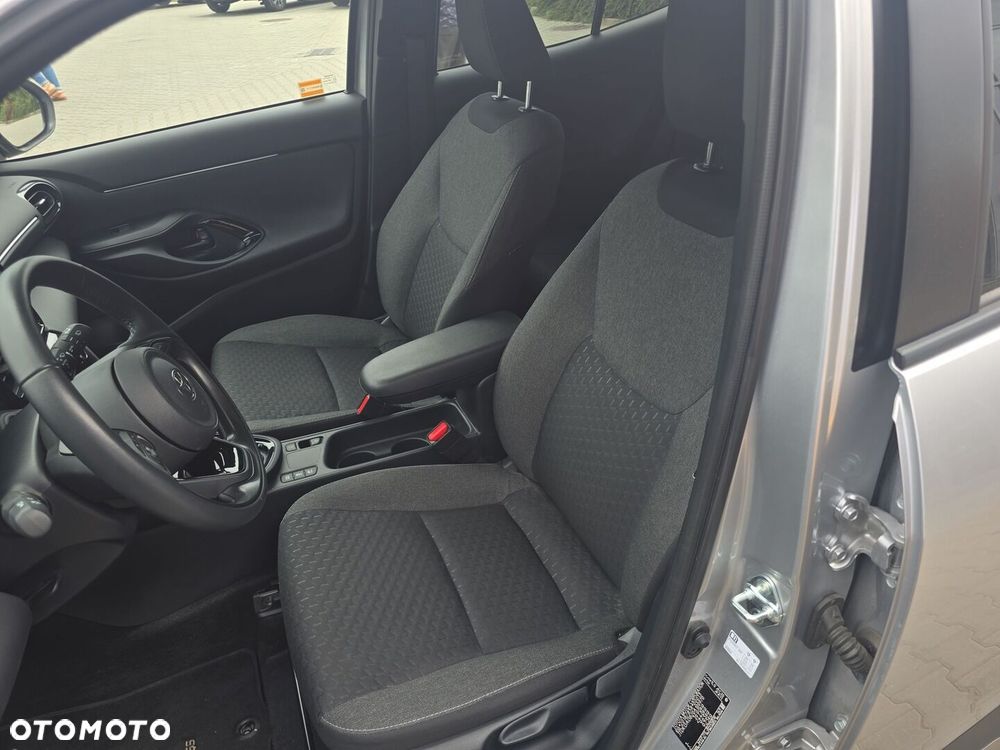 Toyota Yaris Cross Hybrid 1.5 Style - 11